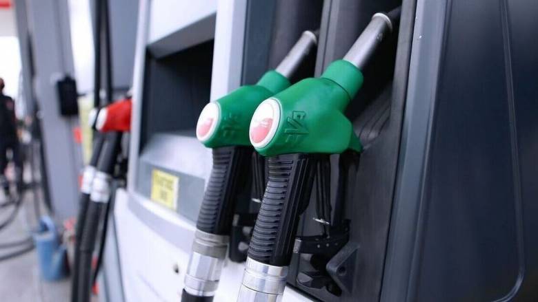 Καύσιμα: Λίγο πριν ξεπεράσει τα 2 ευρώ/λίτρο η τιμή της βενζίνης ενόψει Πάσχα