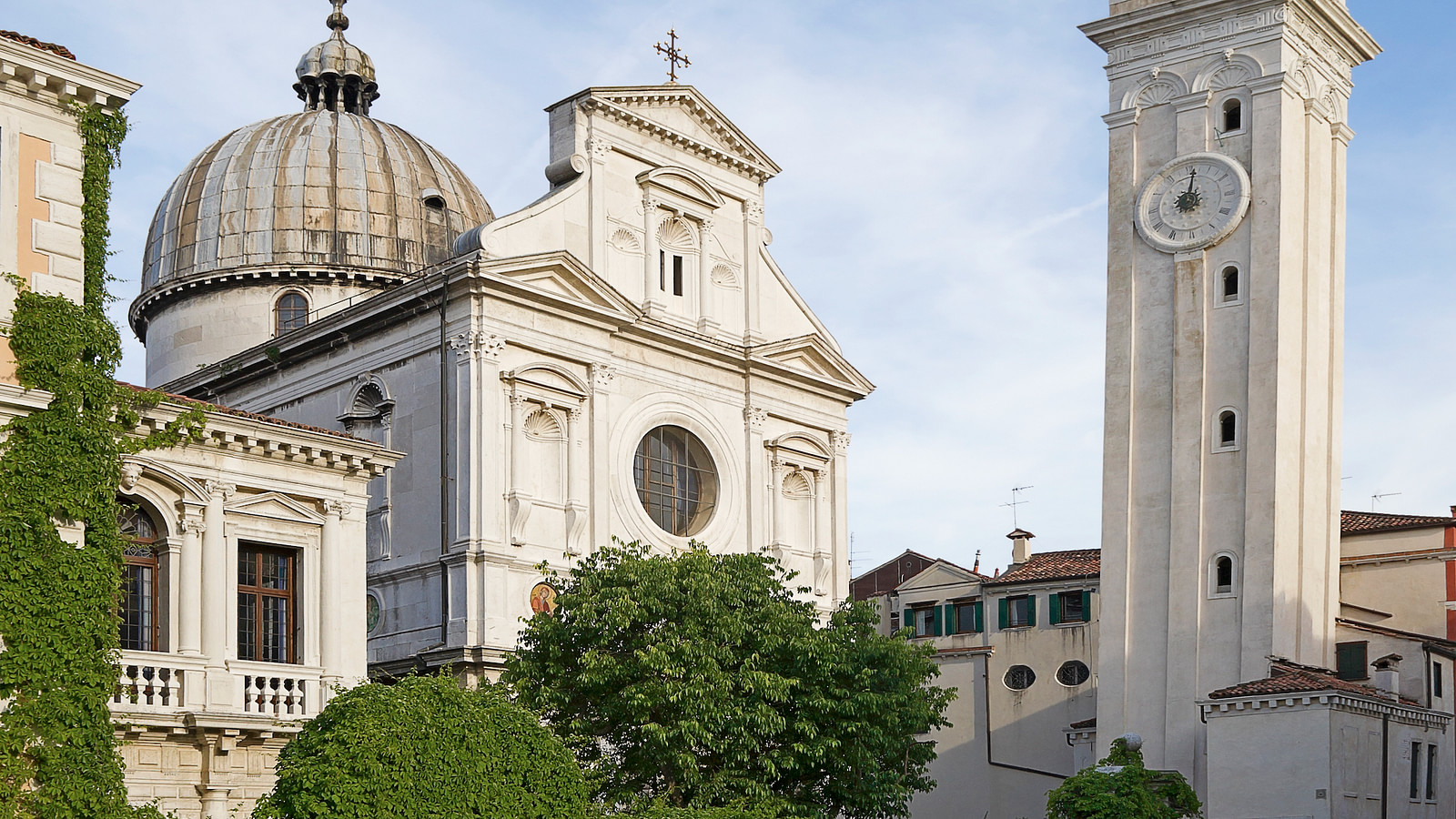 Άγιος Γεώργιος των Ελλήνων: Ο ιστορικός ναός στη Βενετία με την εκπληκτική ιστορία και το καμπαναριό που γέρνει