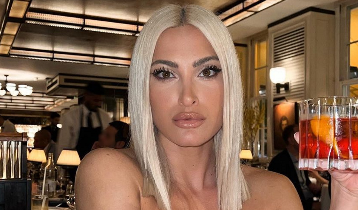 Ι.Τούνη: Πώς αντέδρασε όταν τη ρώτησαν για τον έλεγχο παραπλάνησης καταναλωτών από influencers