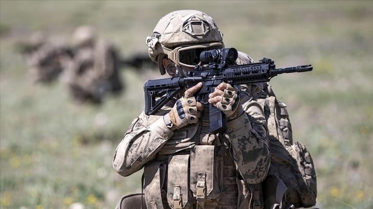 ΥΠΑΜ Τουρκίας: «Εξουδετερώσαμε 5 τρομοκράτες της PKK στη βόρεια Συρία»