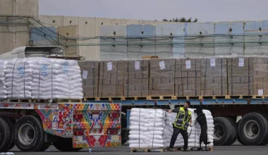 Ισραήλ: «276 φορτηγά με ανθρωπιστική βοήθεια έφθασαν στη Λωρίδα της Γάζας»