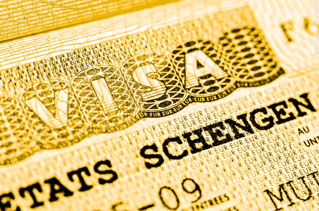 Τέλος για τη Golden Visa: Από «ευλογία» στα υψηλά ενοίκια και στις απρόσιτες τιμές των ακινήτων