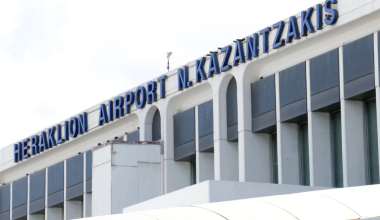 Αεροδρόμιο «Νίκος Καζαντζάκης»: Προβλήματα στις πτήσεις λόγω των ισχυρών ανέμων