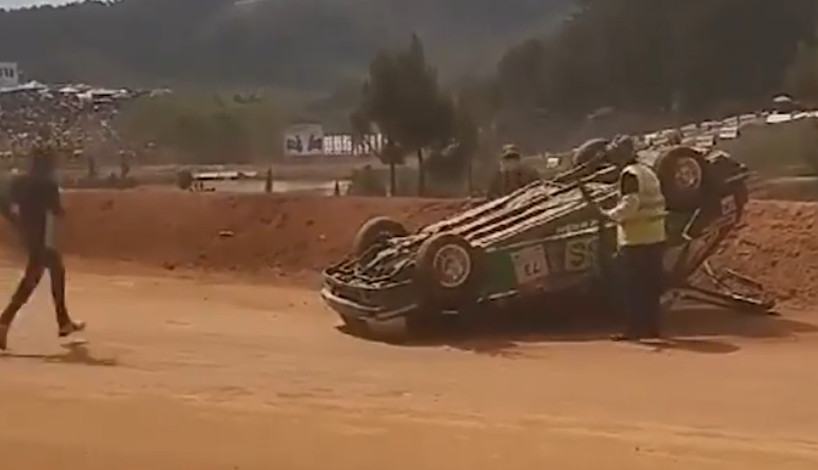 Σρι Λάνκα: Όχημα σε αγώνα αυτοκινήτων έπεσε πάνω σε θεατές – Επτά νεκροί (βίντεο)