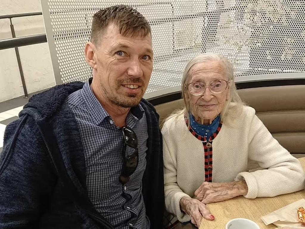 Αυστραλία: Πέθανε η 104χρονη που είχε σχέση με 48χρονο – Αυτός πάλευε να αποδείξει την αγάπη του για να πάρει βίζα