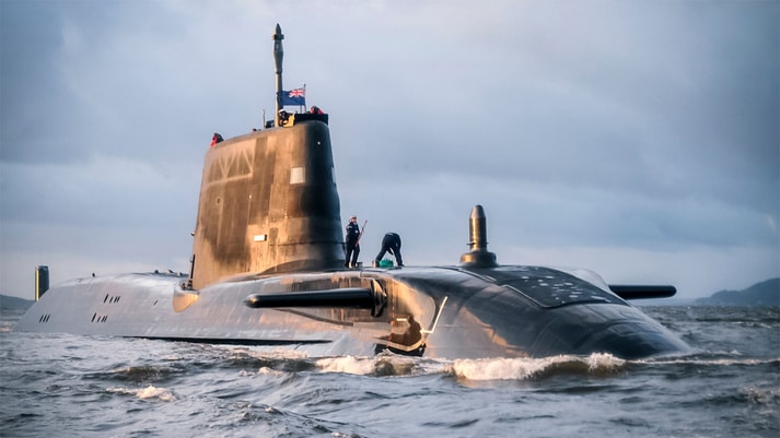 Βρετανία: Εντυπωσιακές εικόνες από το νέο πυρηνικό υποβρύχιο του Βασιλικού Ναυτικού με το όνομα «Αγαμέμνων»