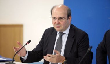 Κ.Χατζηδάκης: «Εντός της εβδομάδας θα ξεκινήσει η υποβολή των φορολογικών δηλώσεων – Δεν θα δοθεί παράταση»