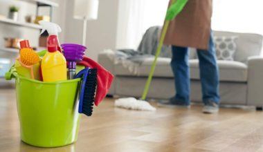 Αυτά είναι τα έξι τρόφιμα που μπορούν να σε βοηθήσουν στο καθάρισμα του σπιτιού