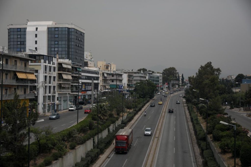 Μεσογείων: Πεζός παρασύρθηκε από μοτοσικλέτα – Τραυματίστηκε σοβαρά