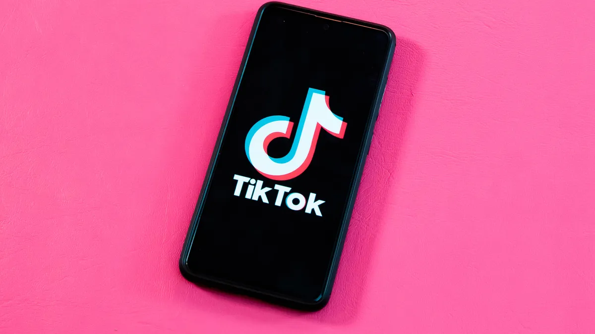 Ουκρανία: Εναντίον του «TikTok» στρέφεται και το Κίεβο