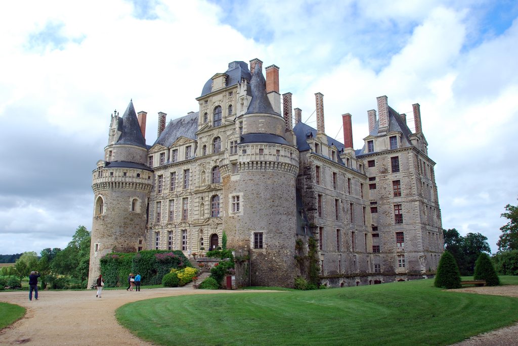 Γαλλία: Το κάστρο που θεωρείται ότι είναι στοιχειωμένο από το φάντασμα μιας γυναίκας