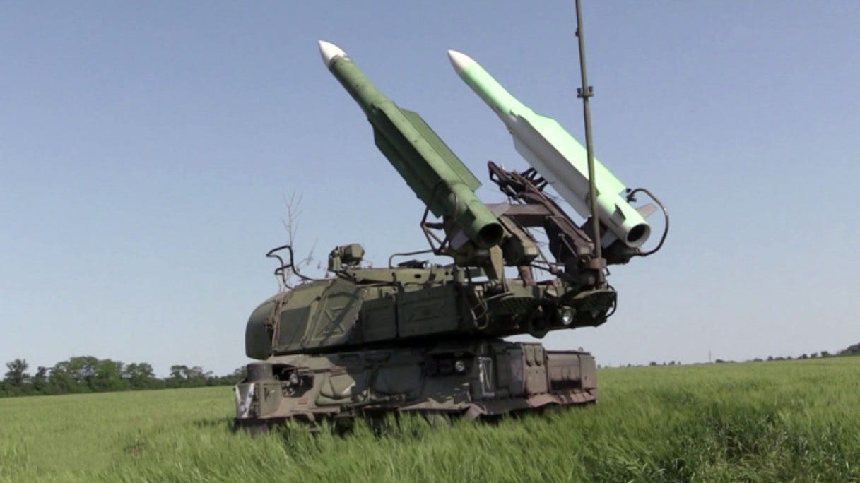 Αναχαίτιση HIMARS από Buk-M2 στο ουκρανικό μέτωπο (βίντεο)