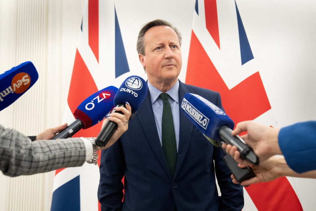 Το Λονδίνο ανακοίνωσε νέο πακέτο κυρώσεων κατά του Ιράν – «Θα συνεχίσουμε να σφίγγουμε τον κλοιό»