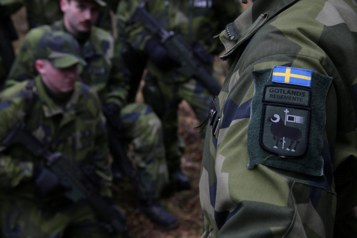 Η Σουηδία στέλνει περίπου 500 στρατιώτες μαζί με CV90 και Leopard-2 στη Λετονία για έξι μήνες