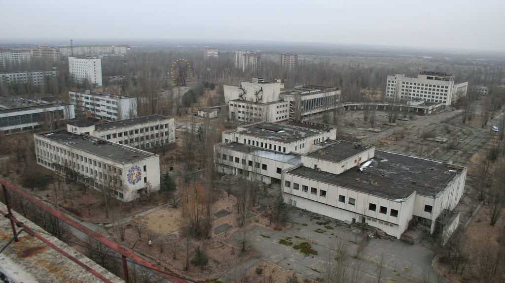 Τσερνόμπιλ: Η πρώτη φωτογραφία μετά την πυρηνική καταστροφή – Τραβήχτηκε 14 ώρες μετά και αποτυπώνει τον όλεθρο