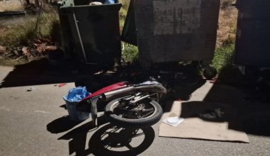 Σκιάθος: Νεκρός σε τροχαίο 17χρονος μοτοσικλετιστής – Έπεσε με ταχύτητα σε κάδους απορριμμάτων