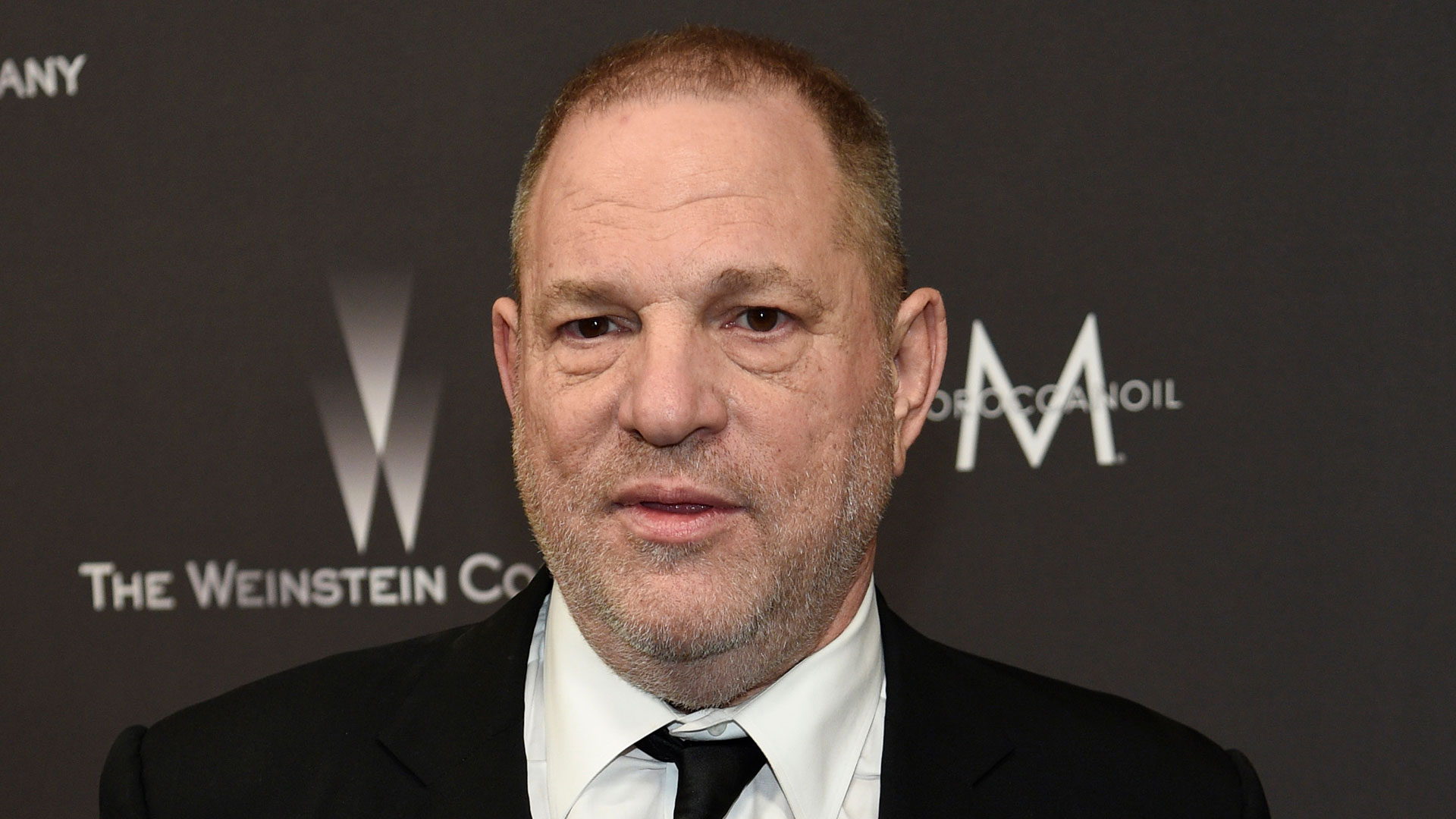 Σάλος μετά την απόφαση εφετείου να ακυρώσει μία από τις καταδίκες του Χάρβεϊ Γουάινστιν για βιασμό