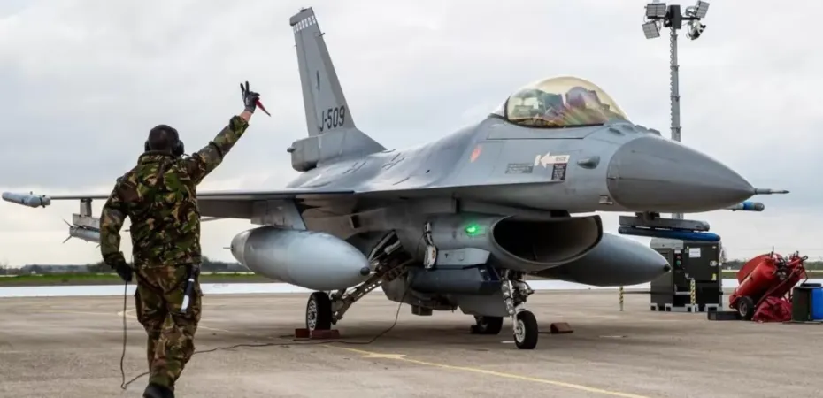 Λόιντ Όστιν: «Η Ουκρανία θα παραλάβει τα F-16 μέσα στην χρονιά μαζί με εκπαιδευμένους πιλότους»!