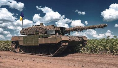 ΥΠΑΜ Νορβηγίας: «Θα δώσουμε 13,7 εκατ. δολάρια στην Ουκρανία για τη συντήρηση των αρμάτων Leopard 2A4»