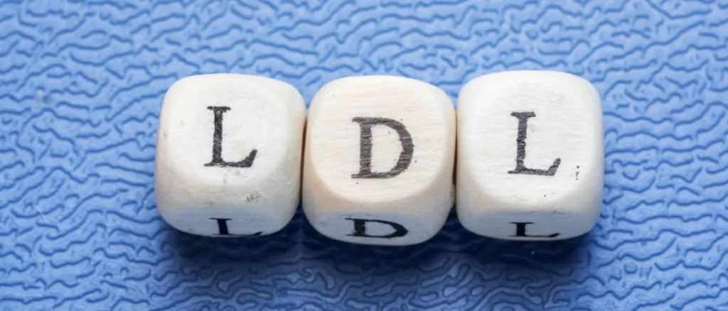 LDL χοληστερόλη: Πέντε τρόποι για να τη ρίξετε φυσικά