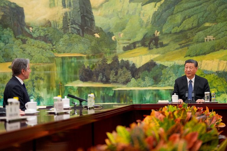 Τα «άκουσε» ο Αμερικανός ΥΠΕΞ από τον πρόεδρο της Κίνας: «Μην δημιουργείται μπλοκ εναντίον μας και μετά να λέτε θέλουμε ειρήνη»