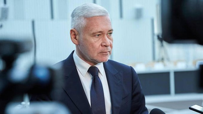 Συνελήφθη ο δήμαρχος του Χαρκόβου – Είχαν σταλεί εκατομμύρια στην οικογένειά του με το πρόσχημα του «ιατρικού εξοπλισμού»