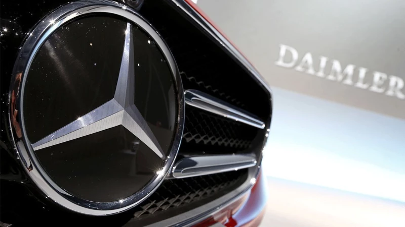 Οι ΗΠΑ σταματούν τις έρευνες για το σκάνδαλο της Mercedes με τις εκπομπές diesel