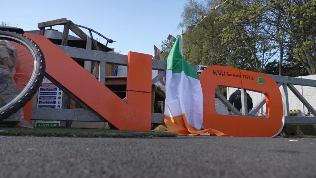 Ιρλανδία: Φουντώνει το αντιμεταναστευτικό κίνημα- «Δεν τους θέλουμε εδώ – Φτάνει»