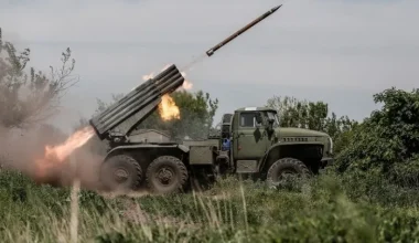 Οι ρωσικές δυνάμεις κατάφεραν να παραβιάσουν τις ουκρανικές αμυντικές γραμμές στην Kyslivka