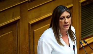 Ζ.Κωνσταντοπούλου: «Ντρέπομαι για την απόφαση του δικαστηρίου για το έγκλημα στο Μάτι»