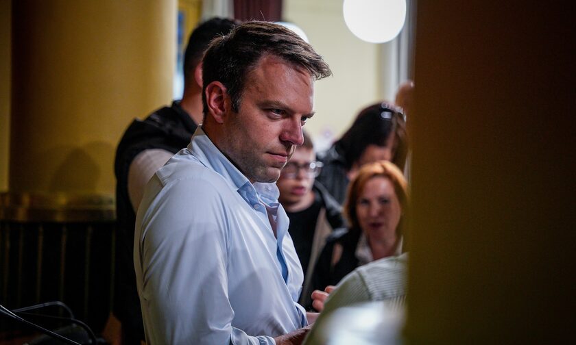 Σ.Κασσελάκης για Άρη Σπηλιωτόπουλο: «Δεν σχολιάζω θέματα συνεργατών εντός του κόμματος»