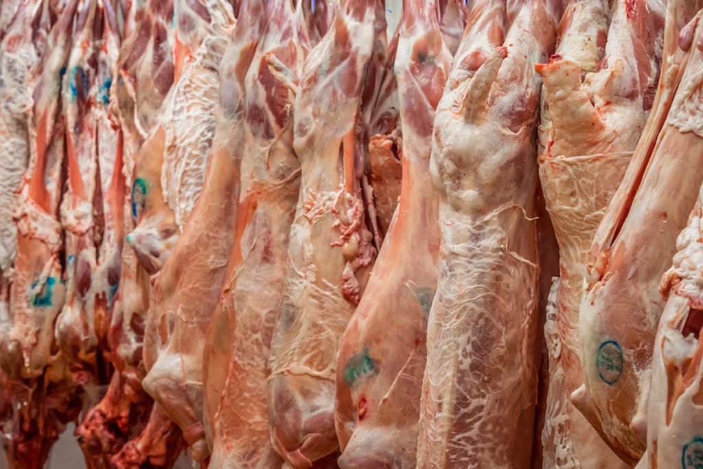 Θεσσαλονίκη: «Επειδή το αρνάκι φέτος είναι “αλμυρό” κάντε έγκαιρα τις παραγγελίες σας για… σουβλάκια»