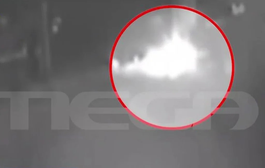 Βίντεο ντοκουμέντο από το θανατηφόρο τροχαίο στο Πικέρμι – «Καρφώθηκε» σε κολώνα 62χρονος οδηγός