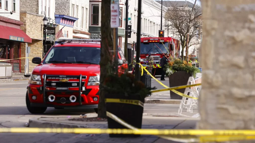 Ουισκόνσιν: Ένοπλος επιχείρησε να μπει σε σχολείο μέσης εκπαίδευσης (βίντεο)