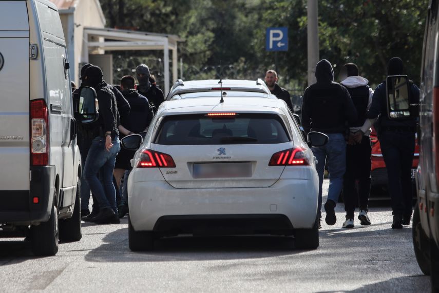 Στην δημοσιότητα τα στοιχεία των 8 συλληφθέντων της Greek Mafia (φωτο)