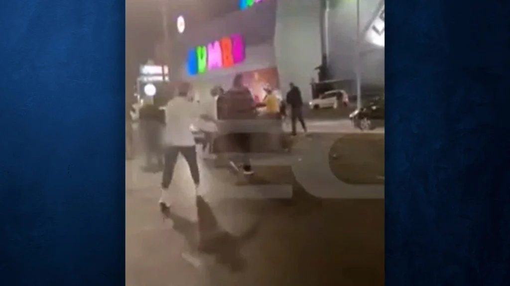 Βίντεο: Οι πρώτες στιγμές μετά την παράσυρση των 5 ατόμων στην Πειραιώς 