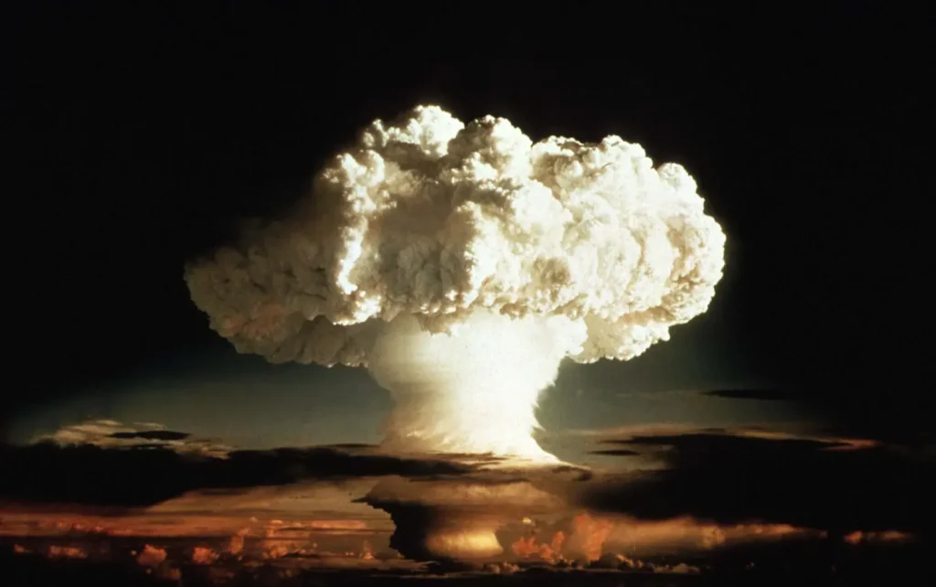 Βίντεο: Τι θα συμβεί μετά από έναν πυρηνικό πόλεμο