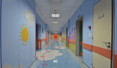 Τροχαίο στην Πειραιώς: Αισιοδοξία για την κατάσταση της υγείας του 5χρονου – Νοσηλεύεται διασωληνωμένο στη ΜΕΘ