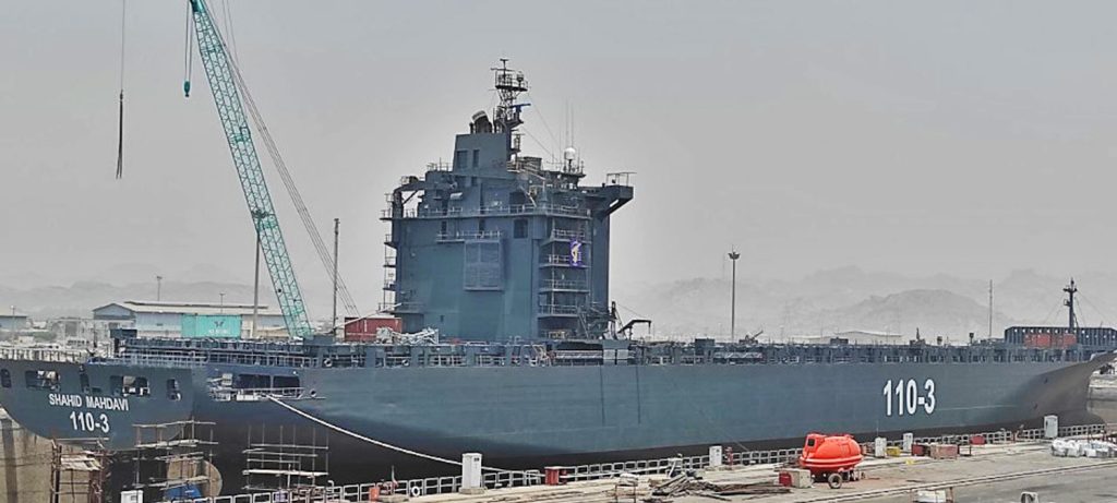 Ιράν: Αεροπλανοφόρο με drones ετοιμάζει το ιρανικό Ναυτικό