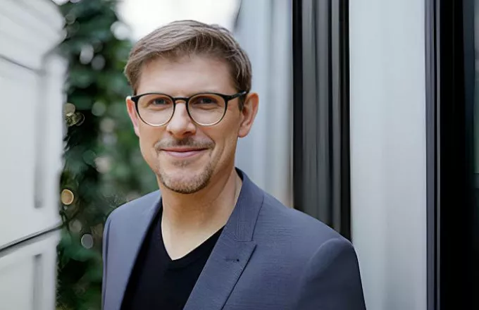 Γερμανία: Παραδόθηκε ένας 17χρονος για την επίθεση στον ευρωβουλευτή Ματίας Έκε