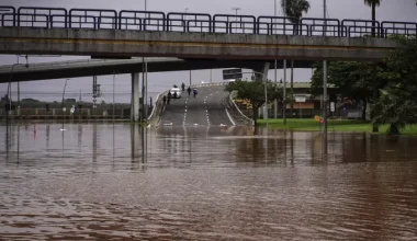 Βραζιλία: Τους 66 έφτασαν οι νεκροί από τις φονικές πλημμύρες – 101 αγνοούμενοι