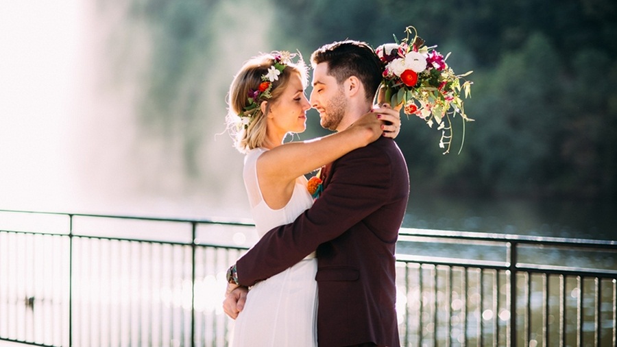 Τα άστρα αποκαλύπτουν τον ιδανικό τρόπο για να παντρευτείτε σύμφωνα με το ζώδιό σας