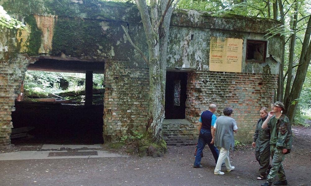 Πολωνία: Μυστήριο με ακρωτηριασμένους σκελετούς που βρέθηκαν στη «Φωλιά του Λύκου»