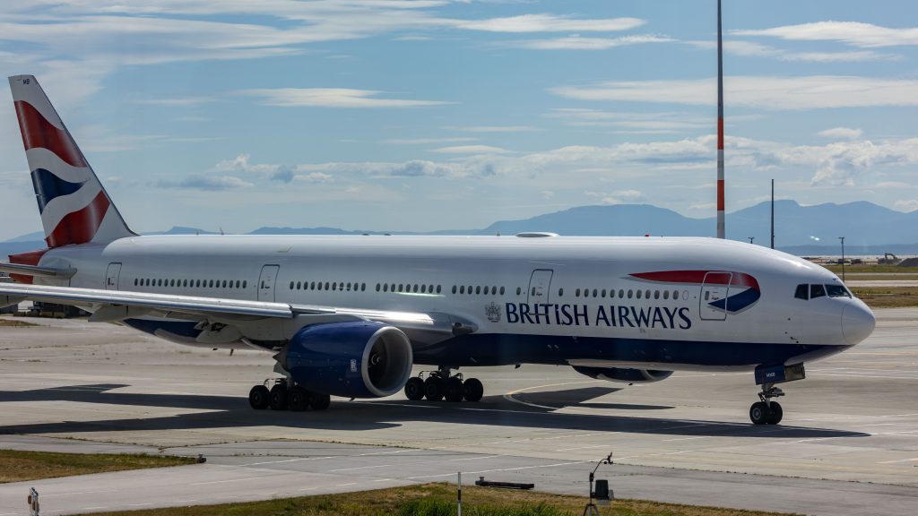 Βερμούδες: Ακυρώθηκε απογείωση την τελευταία στιγμή – Φόβοι για βόμβα σε Boeing 777