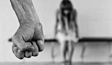 Φρίκη στο Βέλγιο: 14χρονη έπεσε θύμα ομαδικού βιασμού από 10 εφήβους