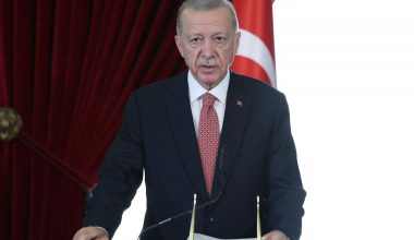 Τουρκία: Ο Ερντογάν ετοιμάζει νομοσχέδιο για «ξένους πράκτορες»