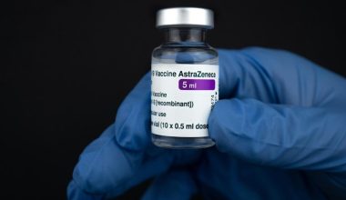 Α.Λινού: «Έχουν καταγραφεί τρεις θάνατοι γυναικών και 100 σοβαρές επιπλοκές από το εμβόλιο της AstraZeneca»! (βίντεο)