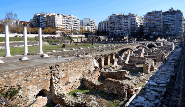 Θεσσαλονίκη: Αναφορές για έκρηξη εντός του αρχαιολογικού χώρου της Ρωμαϊκής Αγοράς (βίντεο)