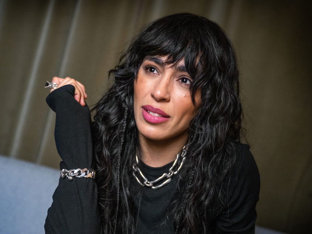 Η Loreen αρνείται να δώσει το γυάλινο τρόπαιο στην Ισραηλινή Ε.Golan αν κερδίσει τη Eurovision