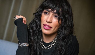 Η Loreen αρνείται να δώσει το γυάλινο τρόπαιο στην Ισραηλινή Ε.Golan αν κερδίσει τη Eurovision